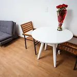 The Hybrid Studio